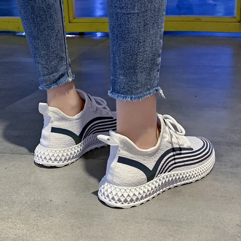 Plus Size Casual Shoes Female Ladies Flats Vulcanized Shoes Canvas Stretch Fabric Sneakers Women Shoes Woman Platform Lace Up