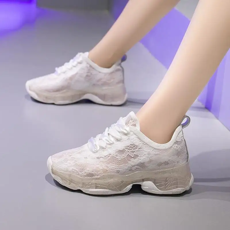 

NewSpring White Sneakers Women Lace-up Breathable Outdoor Low-cut Jelly Bottom Women's Flats Walking Shoes