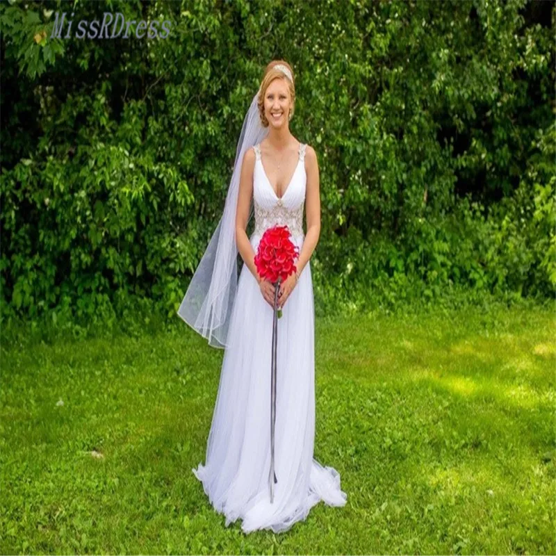 2017 Summer Chiffon PHYLLIS Beach Wedding Dresses With Crystal detail V-Neck Bridal Gowns | Свадьбы и торжества