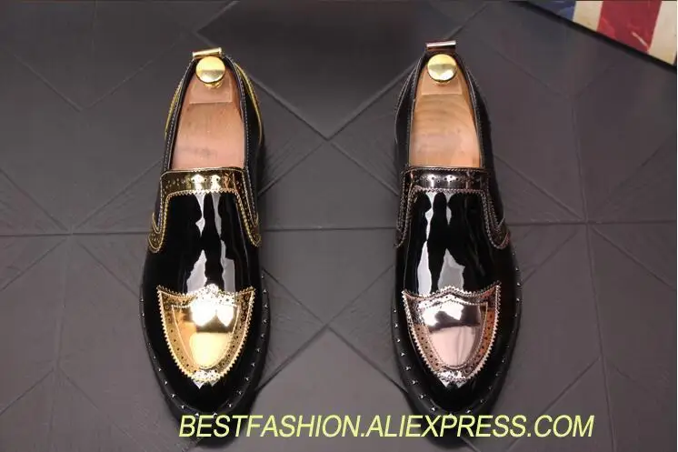 

Pointed Toes Genuine Patent Leather Men Dress Shoes Smart Casual Flats Loafers Carved Increased within shoes Patchwork Rivets