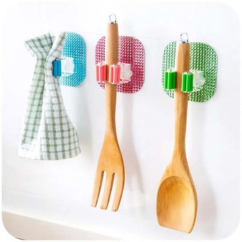 

9*9cm Random Color Bathroom Mop Clips Hooks Eco-Friendly Household Kitchen Cooking Utensils Organizers Holders