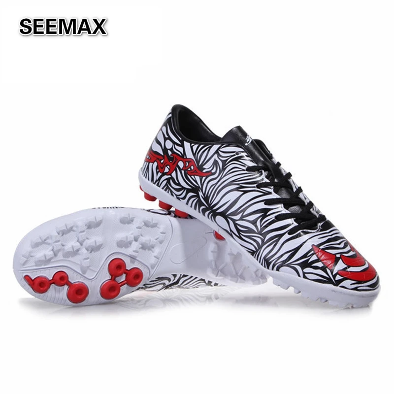 Original Indoor Soccer Shoes Men Athletic Leather Soccer Cleats Football Boots Grass Sport