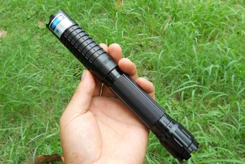 

High Powered Military 450nm 100w 100000m Focusable Blue laser pointers Burning Match/dry wood/black/Burn cigarettes+5 caps+Box