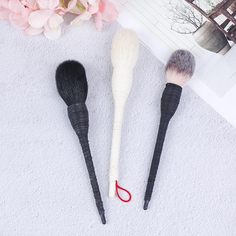 Make up Brushes White/Black Rattan Goat Hair Cosmetic Blush Powder Foundation Make up Brushes Tools