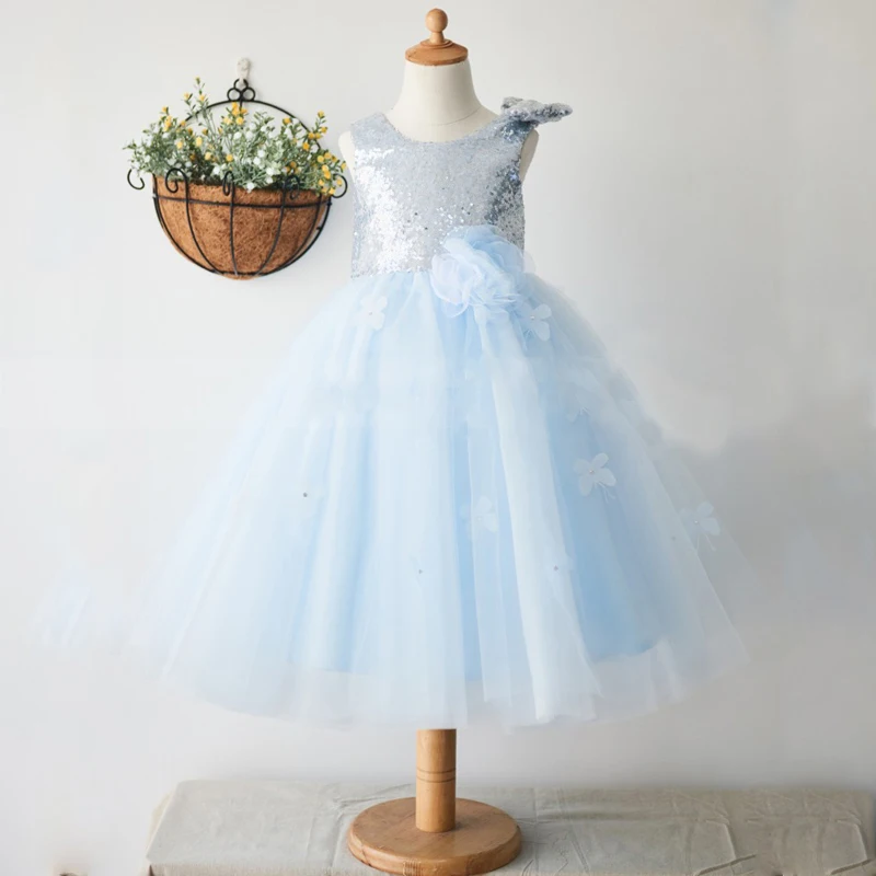 

New Arrivals Little Girls Beading Sleeveless Tulle Ball Gowns with Bow Wedding Flower Girls First Communion Dresses Wedding