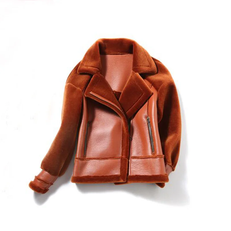 

2018 Winter Jacket Women Parka Real Sheep Fur Wool Liner Faux Leather PU Coat New Fashion Winter Coat Warm Parka Outerwear