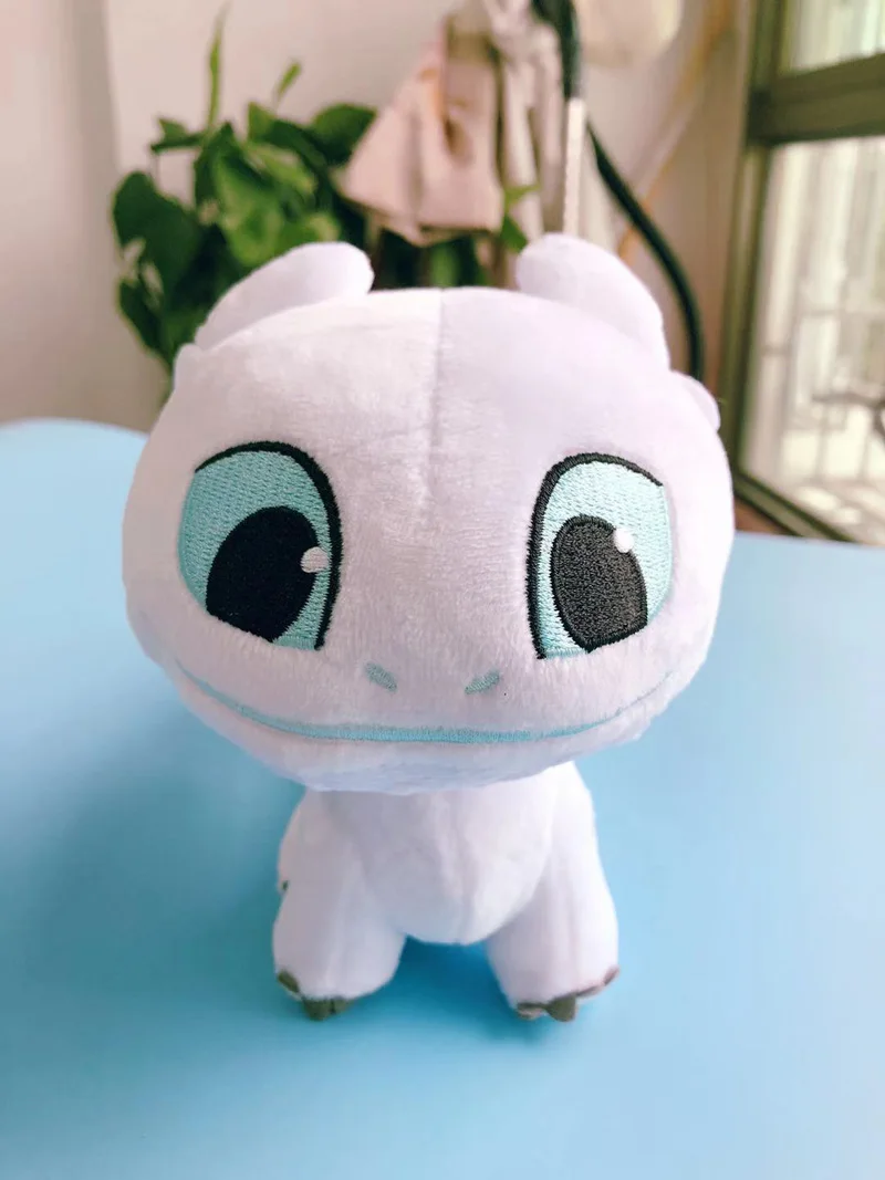 

Light Fury Toothless Bezzubik Plush Toy Soft White Dragon Stuffed Doll 22cm