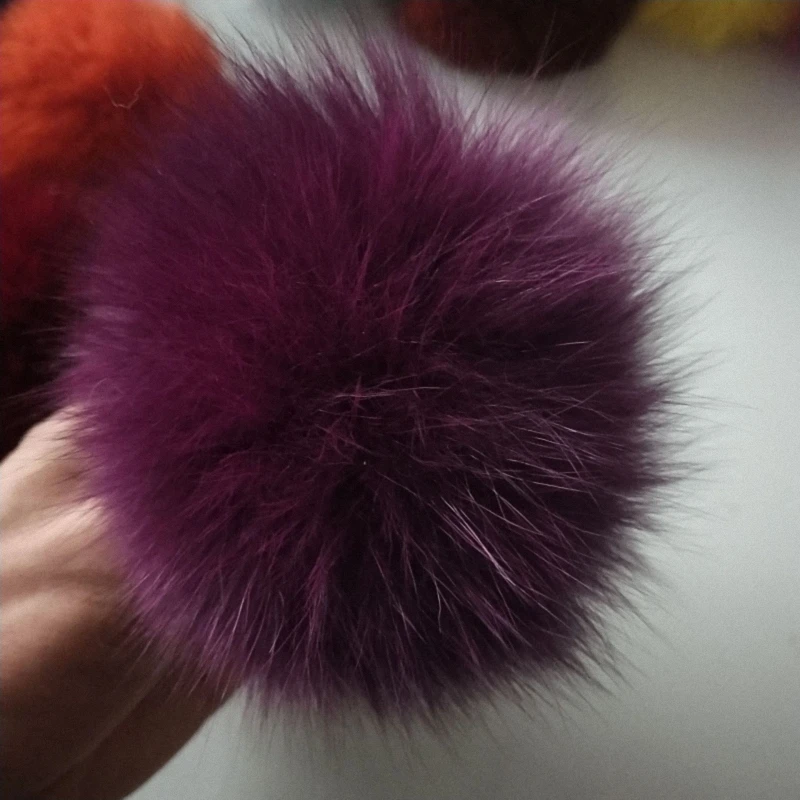 10 см натуральный Лисий мех помпон пушистая DIY зимняя шапка Skullies шапка вязаная шапка помпоны TKF008-seablue - Цвет: purple