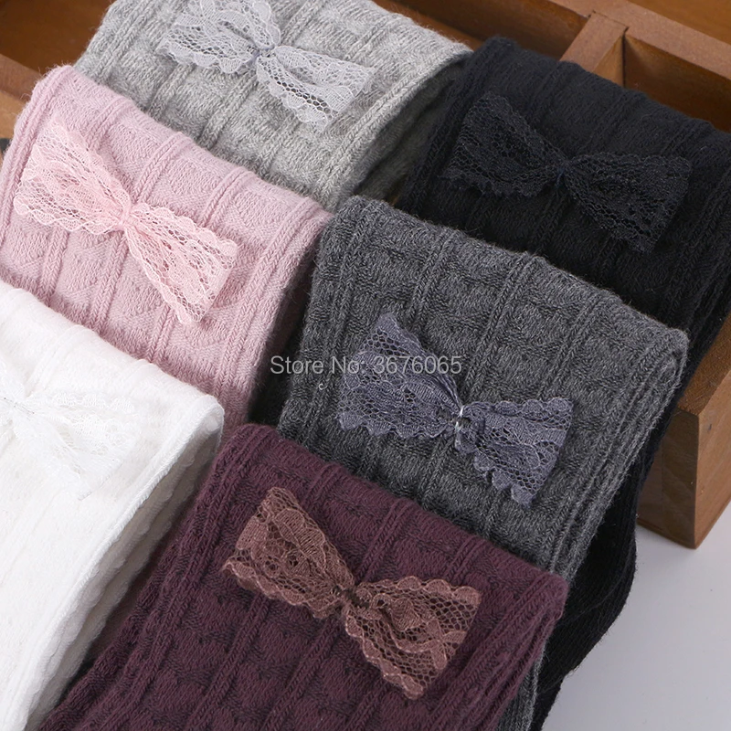 

Lovely Newborn baby girls hollow bow Tights warm cotton spring pantyhose for child children girls cute autumn pants tight color
