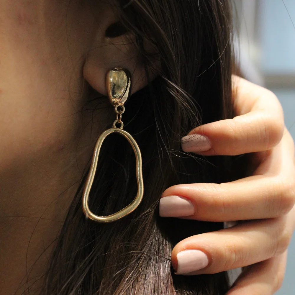 

Fashion accessories personality irregular alloy hollow stud earrings accessories Popular earrings beautiful earrings