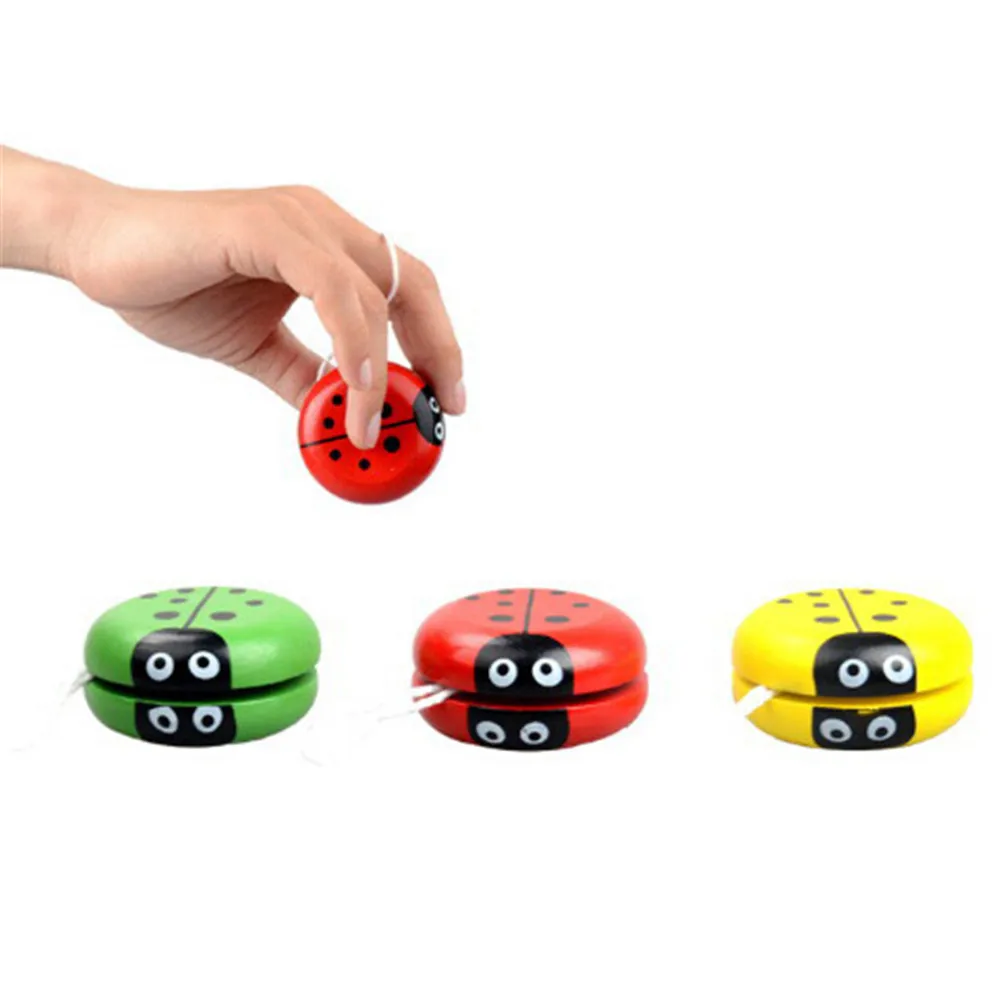 YOYO creative toys wooden Yo Yo toys for children Four colors ladybird Yo Yo ball Blue green red yellow Ladybug