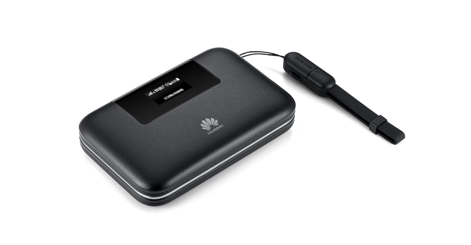 Huawei E5770s-320 Мобильный Wi-Fi с RJ45 4 аппарат не привязан к оператору сотовой связи FDD800/850/900/1800/2100/2600 МГц DC-HSPA+ 850/900/1900/2100 МГц