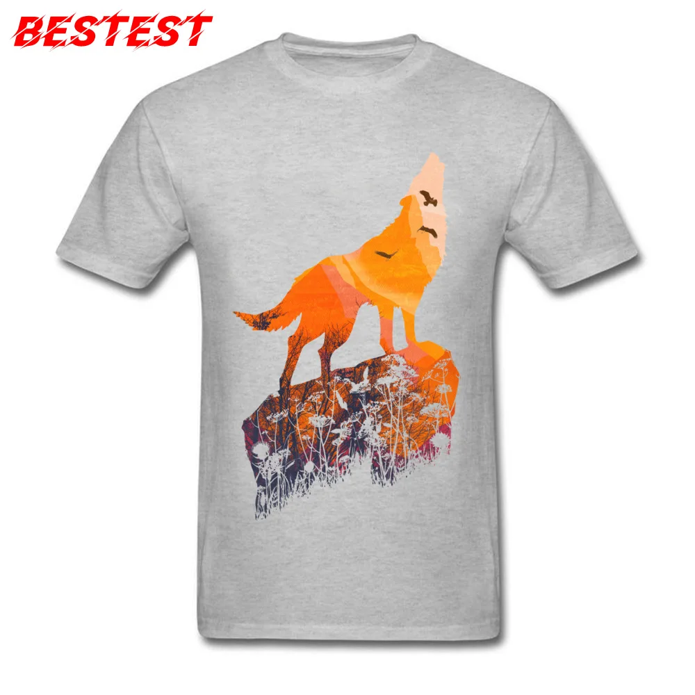 2018 Fashion Design Party Short Sleeve T-Shirt NEW YEAR DAY Round Collar All Cotton Tops Tees for Men Tee Shirt Casual Howling Mountain Wolf With Eagles on Sunset grey