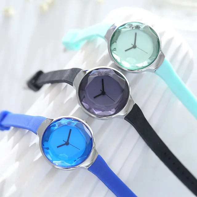FanTeeDa Brand Fashion Silicone Strap Quartz Watch Outdoor Casual Business Wrist FanTeeDa Brand Fashion Silicone Strap Quartz Watch Outdoor Casual Business Wrist