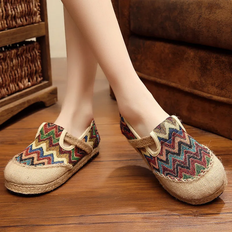 Spring ethnic womens shoes breathable pedal canvas shoes female luxury shoes women designers female Loafers Driving Shoes women