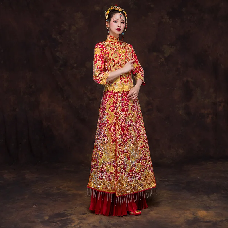 

Red Bride Dragon Phoenix Embroidery Chinese Wedding Dress Qipao Long Traditional Women Cheongsam Oriental Style Dresses