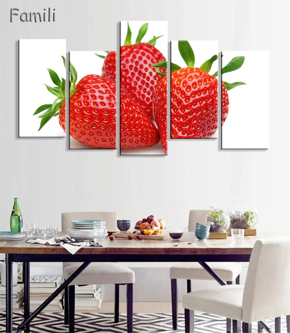 5 Piece Wall Art Painting Three Light Strawberries. Print On Canvas The Picture Food 4 Pictures Oil Prints For Home Decor | Дом и сад