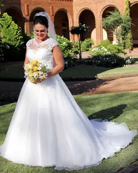 

Princess Wedding Dress O-Neck Appliqued with Lace top Tulle Skirt Beach Boho Wedding Gown Custom made Bride Dresses