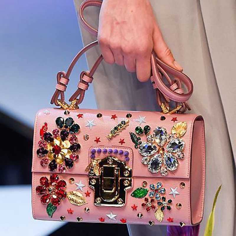 дорогая сумка женская. сумки диор 2023. 2018 года дольче габбана. самые красивые сумки в мире. красивые сумочки для девушек.