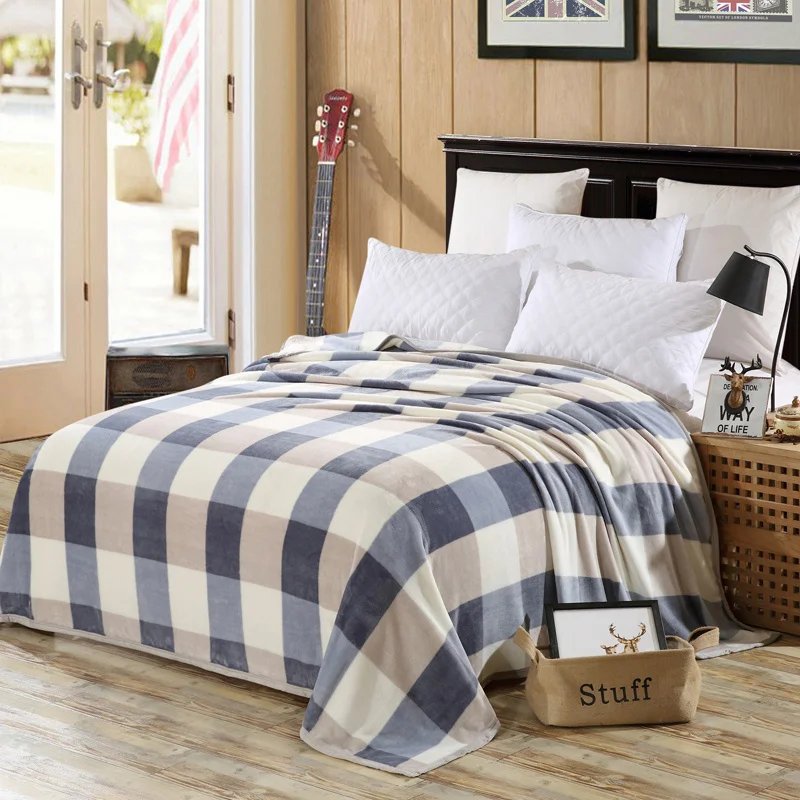 Light Grey Plaid Pattern 1pcs Bedding Blanket Thick Soft Throw Blanket