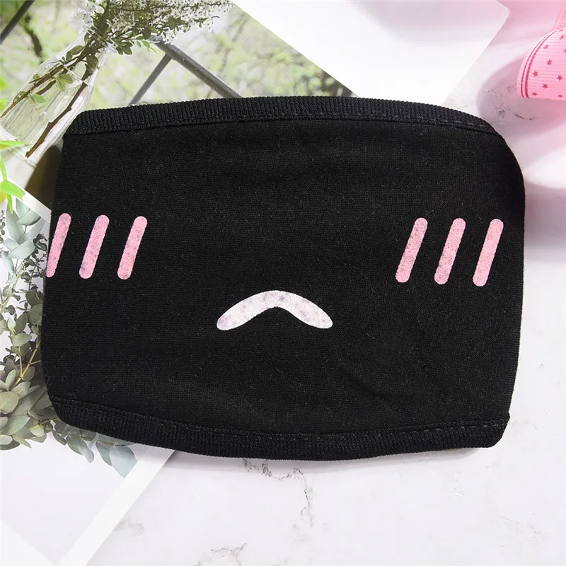 1PCS Anime Cotton Dustproof Mouth Face Mask Unisex Korean Kpop Black Bear Cycling Anti-Dust Cotton Facial Protective Cover Masks - Цвет: 02