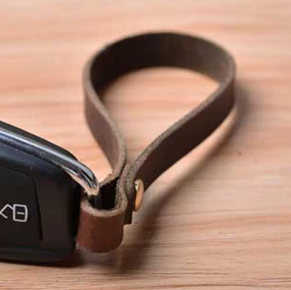Брелок ручной работы из натуральной кожи с кожаным ремешком|key key|genuine leather keykey |