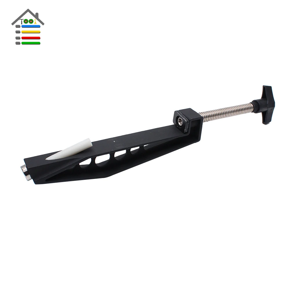Slant hole pull clip
