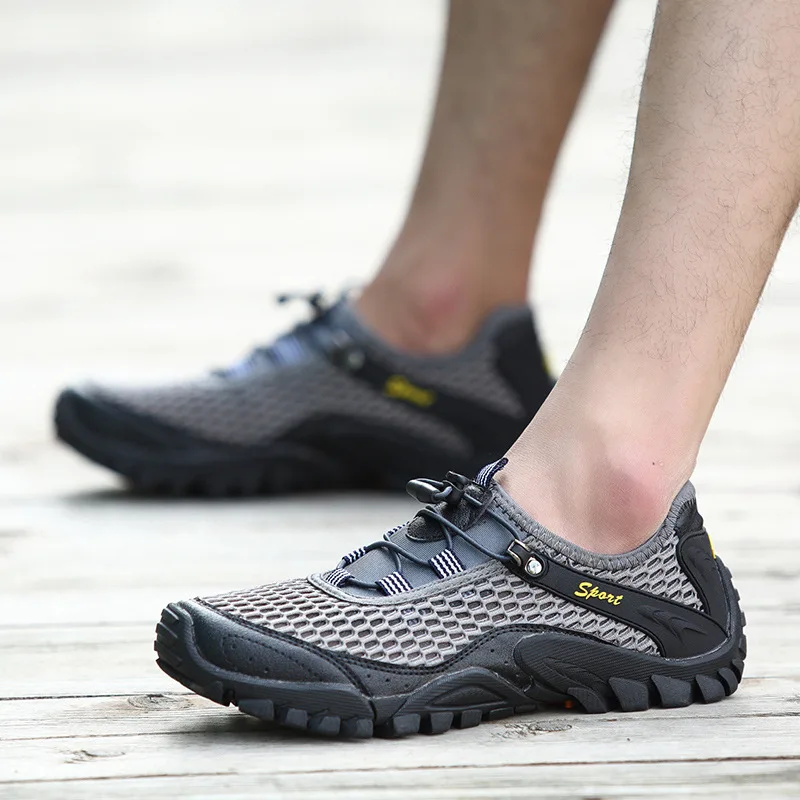 الصيف انفجار القسم شبكة المنبع حذاء للسير مسافات طويلة حذاء كاجوال زوجين رياضية غير الشريحة الرجال في الهواء الطلق أحذية الصيف انفجار القسم شبكة المنبع حذاء للسير مسافات طويلة حذاء كاجوال زوجين رياضية غير الشريحة الرجال في الهواء الطلق أحذية