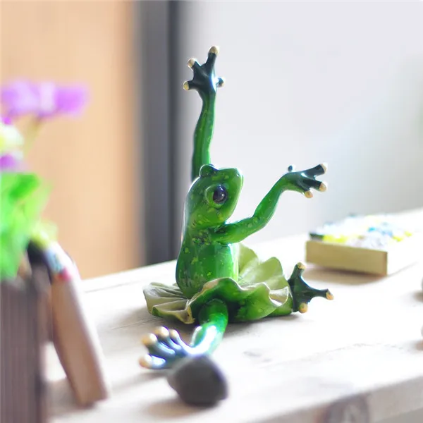 Funny Frog Family Dancing Ballet Styles Resin Toys Figures - Ballet Frog 3-4