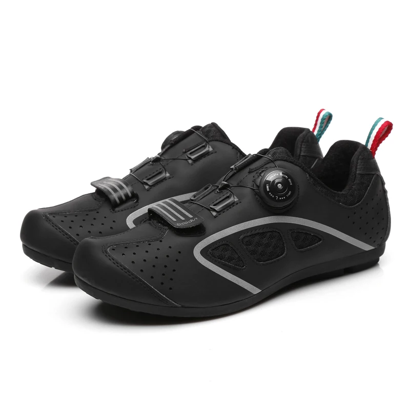 Кроссовки Нескользящая вращающаяся Пряжка велосипедная обувь MTB дорожный велосипед обувь дышащая для досуга велосипедная обувь нескользящие спортивные кроссовки - Цвет: black
