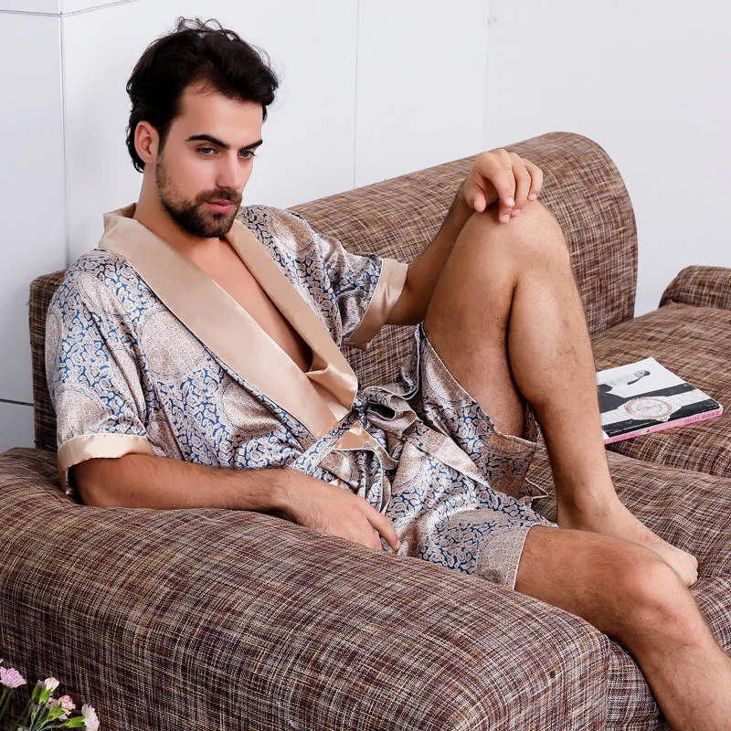 

2019 Men's Silk Nightgown Robe Summer Short-Sleeve Kimono Pajamas Bathrobe Mens Print Plus Size 5XL Satin Home Clothes Male