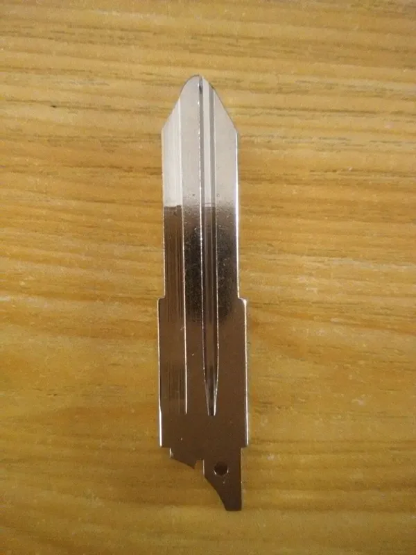 NO.104 Key Blade for Haval H5 Folding Flip Remote Blade