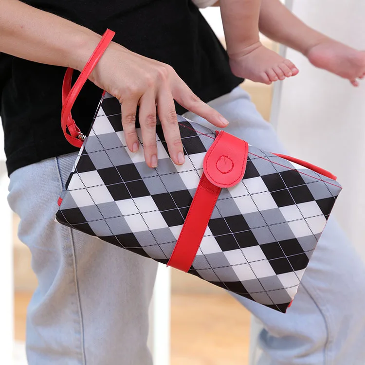 Portable Diaper Changing Pad Clutch for Newborn Foldable Clean Hands