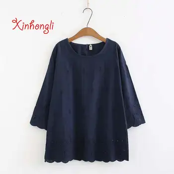 

Plus size Embroidered hollow out cotton women tshirts 2019 summer ladies t shirts O-neck three quarter sleeve t-shirt female