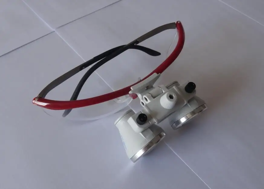 2.5x T1 white