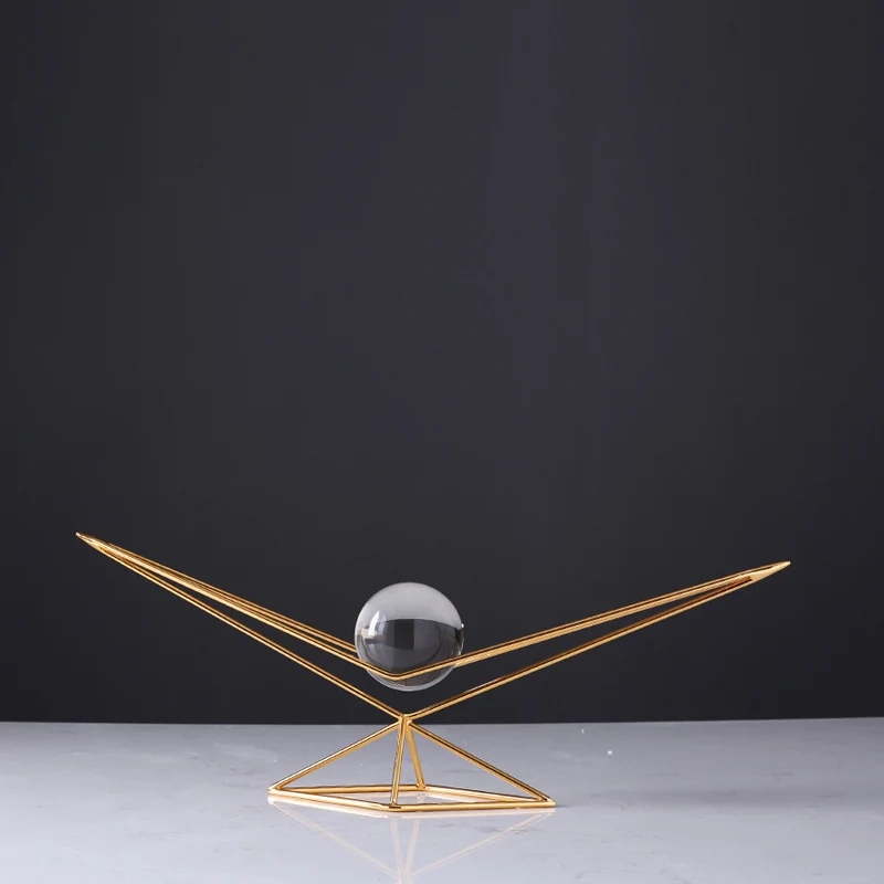 

Nordic modern simplified geometric crystal ball Craft Hotel room sample shop showcase with soft ornaments