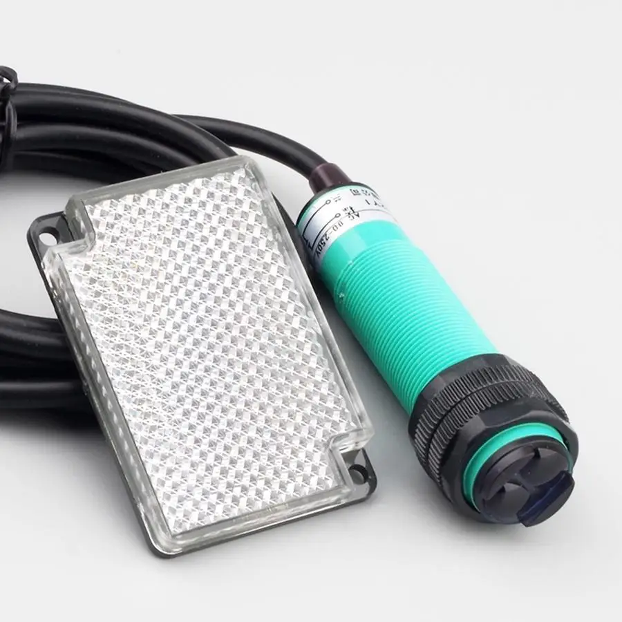 

10-300CM 90-250V AC Normally Open E3F-R2Y1 Photoelectric Switch Infrared Proximity Sensor Inductive With Reflector Board IP65
