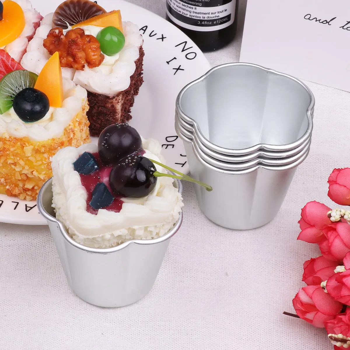 

5Pcs Non-Stick Cake Mold Flower Cake Decorating Tools Cake Cups Muffin Dishes Pan Kitchen Baking Accessories for Oven Freezer