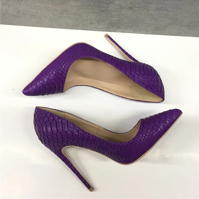 Брендовые модные новые элегантные тонкие туфли с острым носком на высоком каблуке фиолетового цвета со змеиным узором женские вечерние туфли на высоком каблуке 12 см