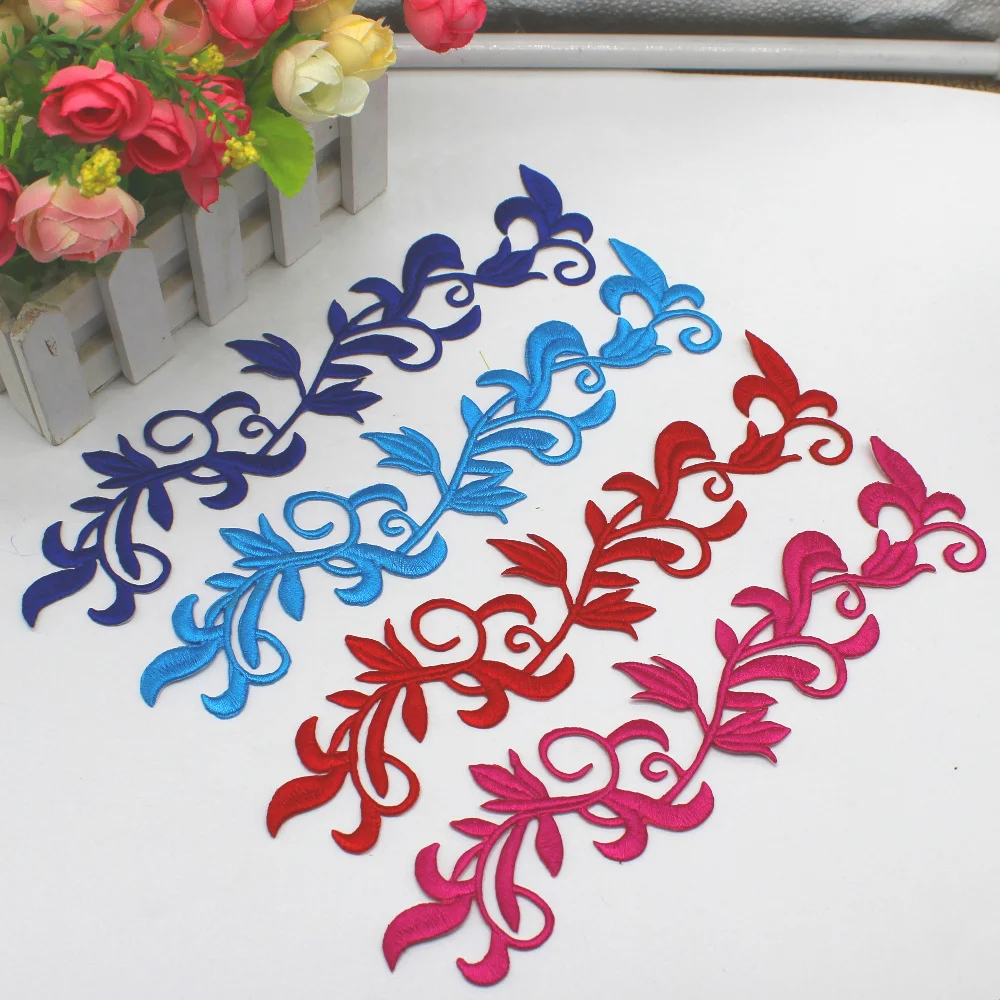 Description Picture 6 of itemGold Embroidery Patches Iron on Appliques For Cosplay Costume Diy Apparel Lace Trim For Stage Clothes 24*6cm