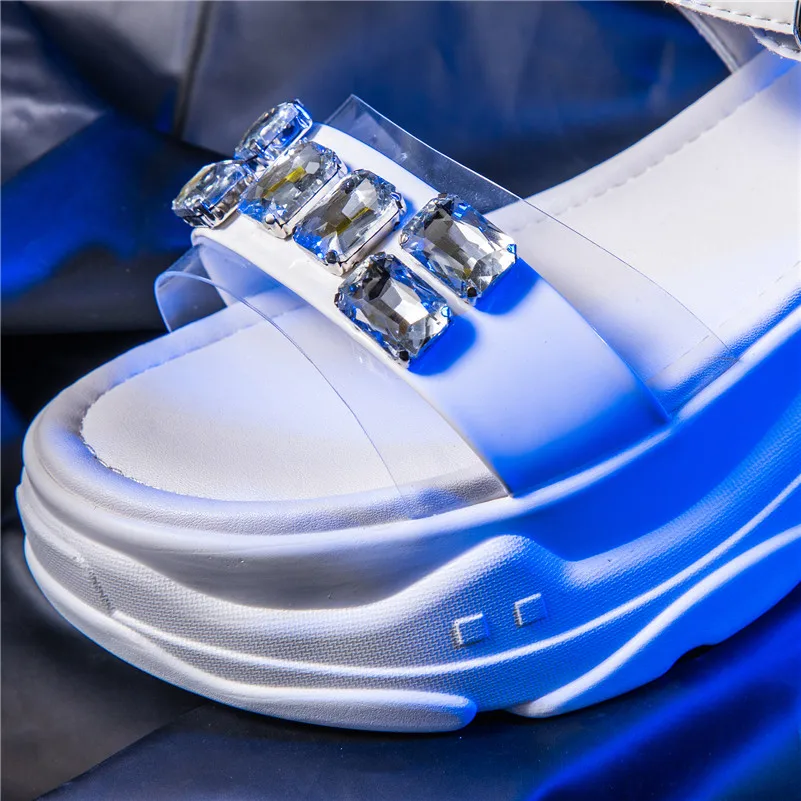 7K3A0057