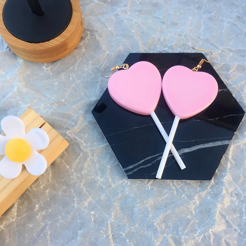 10860833987_2063884108