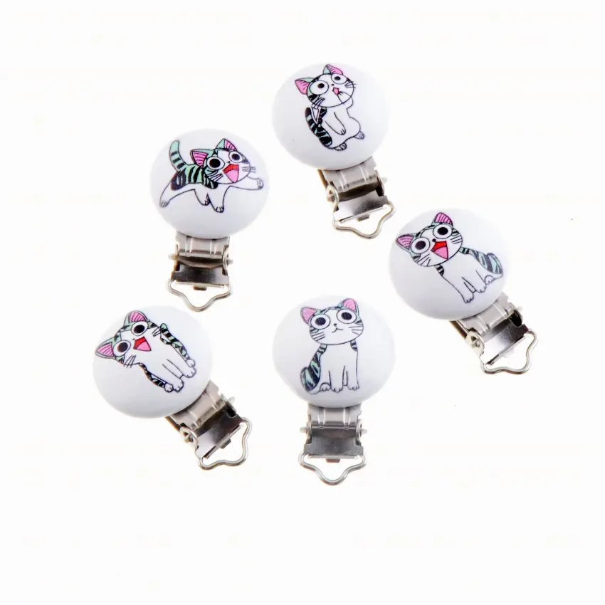 

5PCs Baby Pacifier Clips Cute Cat White Wood Metal Holders Cute Infant Soother Clasps Funny Accessories 4.8x2.9cm F2010