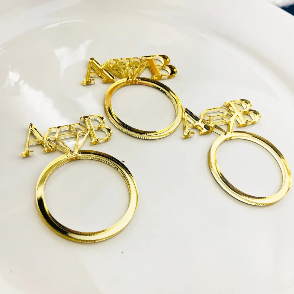 Personalized table decoration Diamond Napkin Ring Custom Wedding napkin rings Acrylic Cut Napkin Ring with Heart Initials (7)