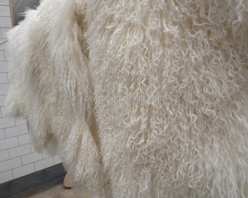 Кофта из овечьего меха. Как называется мех ягненка. Как называется мех ягненка. Куртка с мехом ягненка. Мех искусственный овечка.