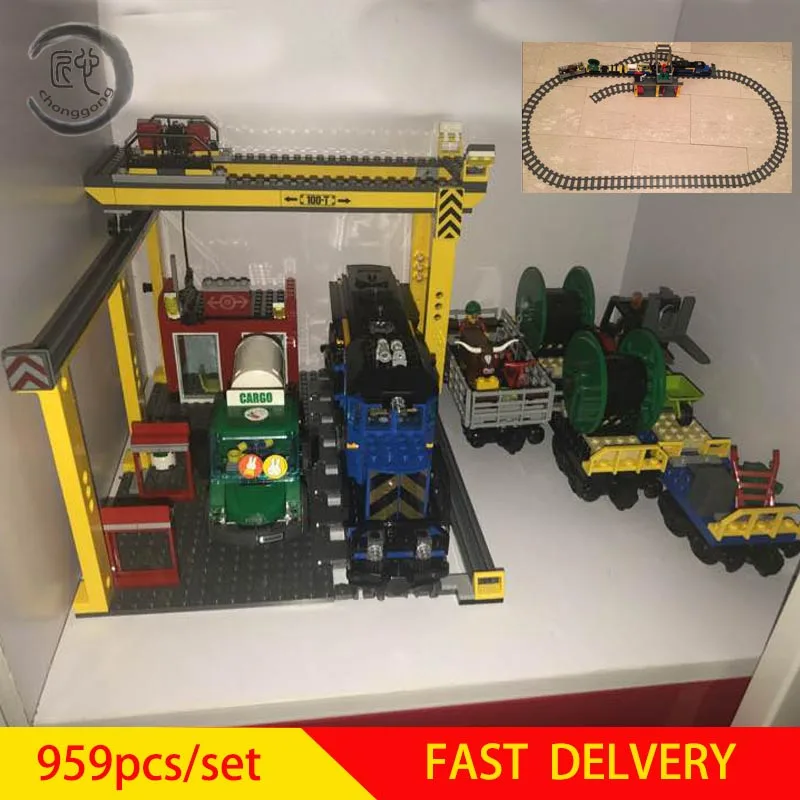 

New City Remote Control Cargo Train Infrared Model Blocks Bricks Compatible Legoings 60052 Toys for Children Birthday Gifts