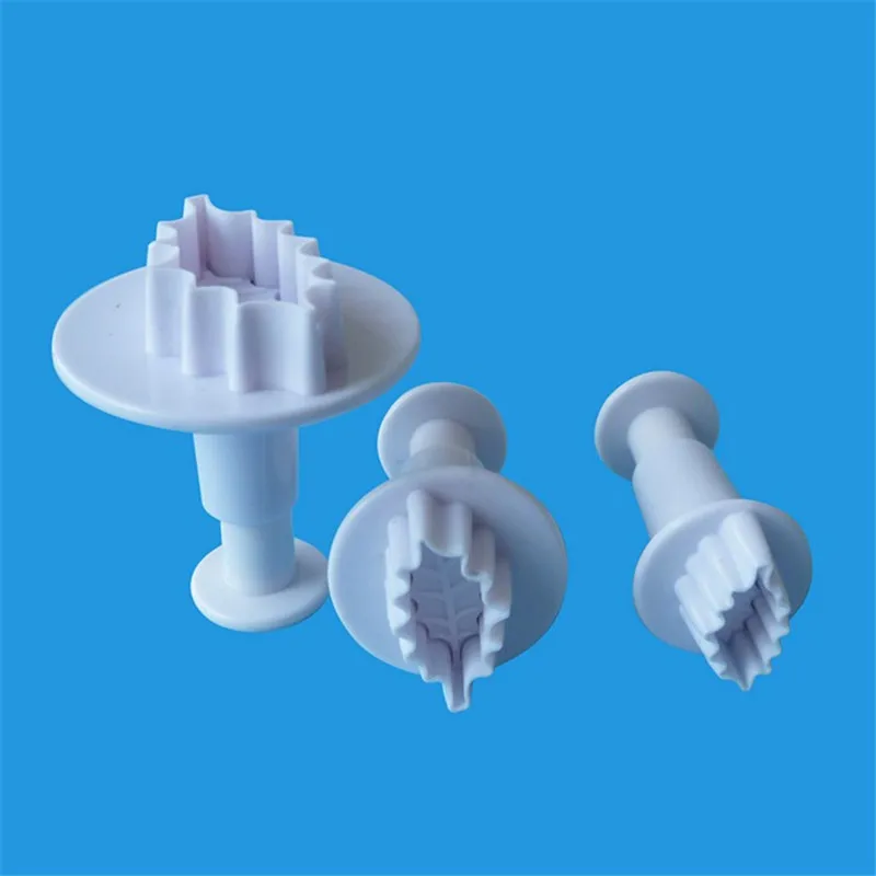 

3pcs/set Plastic Cookie Cutter Cake Christmas Leaves Plunger Biscuit Fondant Decorating Sugar Craft Mold Cutter Baking Tools