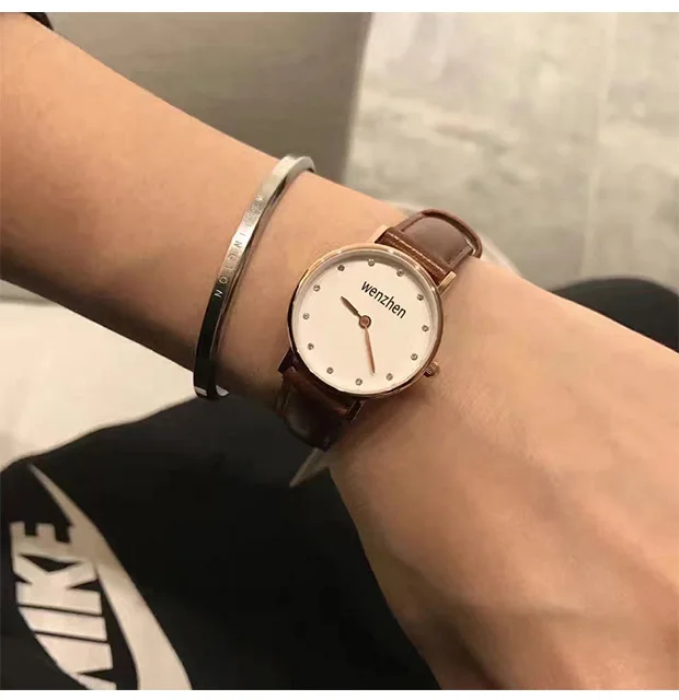

famous Mens and women's Watches Top Runway Luxury European Design Automatic Quartz Wristwatches FL2013P