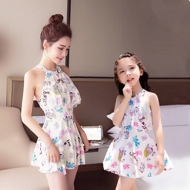 

Mother and Daughter Swimsuit Family Matching Swimming Trunks Shorts Indside Mom Baby Swimming Suit Mother Daughter Dress Bikini