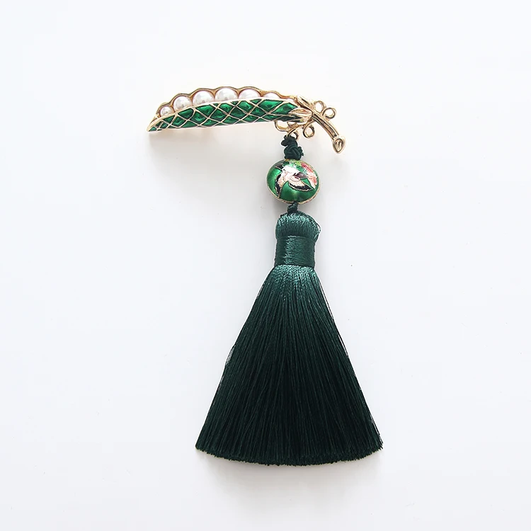 

Chinese wind restoring ancient ways cheongsam classical imitation pearl tassel brooch pressure inner accessories accessories